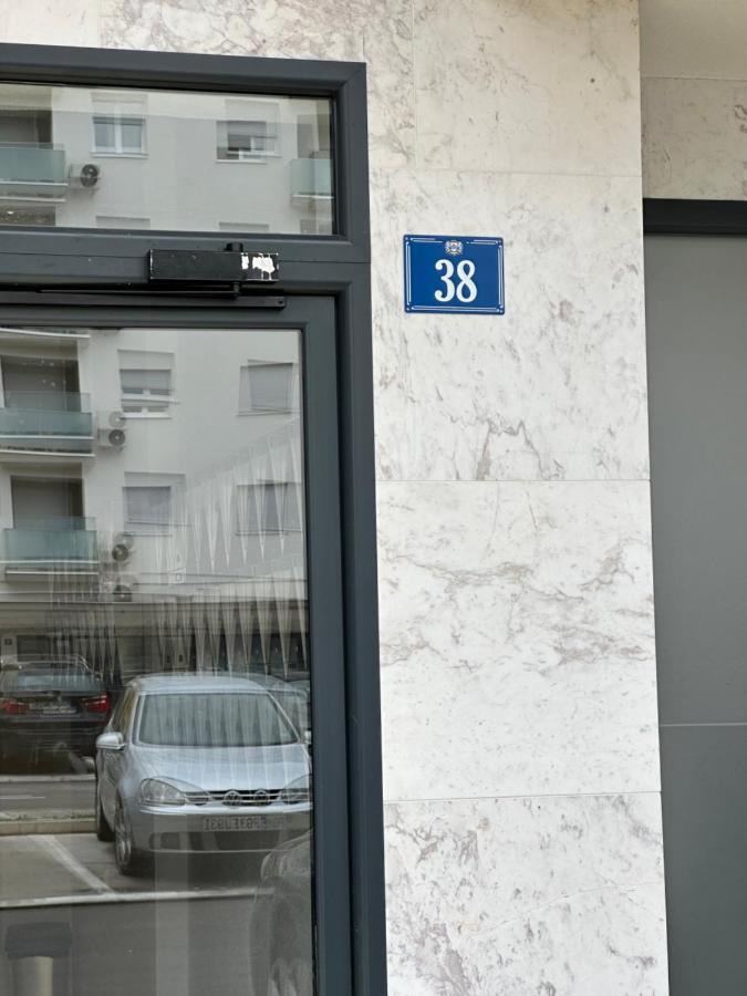 Irina Centre Apartment Podgorica Zewnętrze zdjęcie